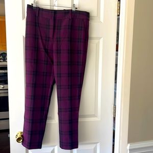 Ann Taylor Factory plaid ankle pants. New with tags size 6